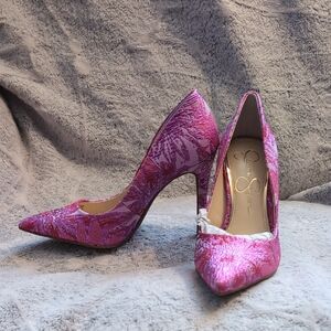 Jessica Simpson Pink Patterned Heels